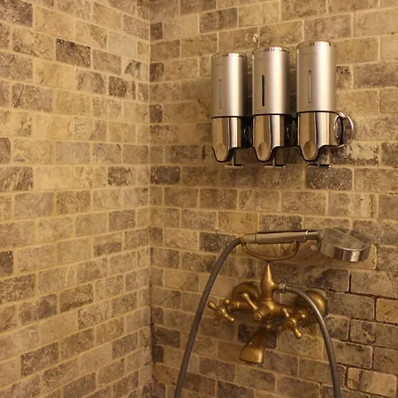 ホテル Galya アラカティ